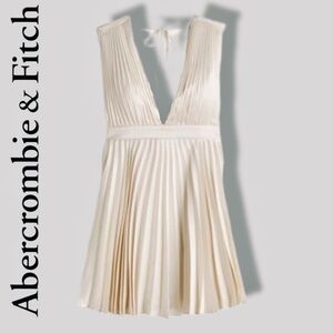 Abercrombie NWT Plunge Pleated Mini Dress Satin Ivory Size S